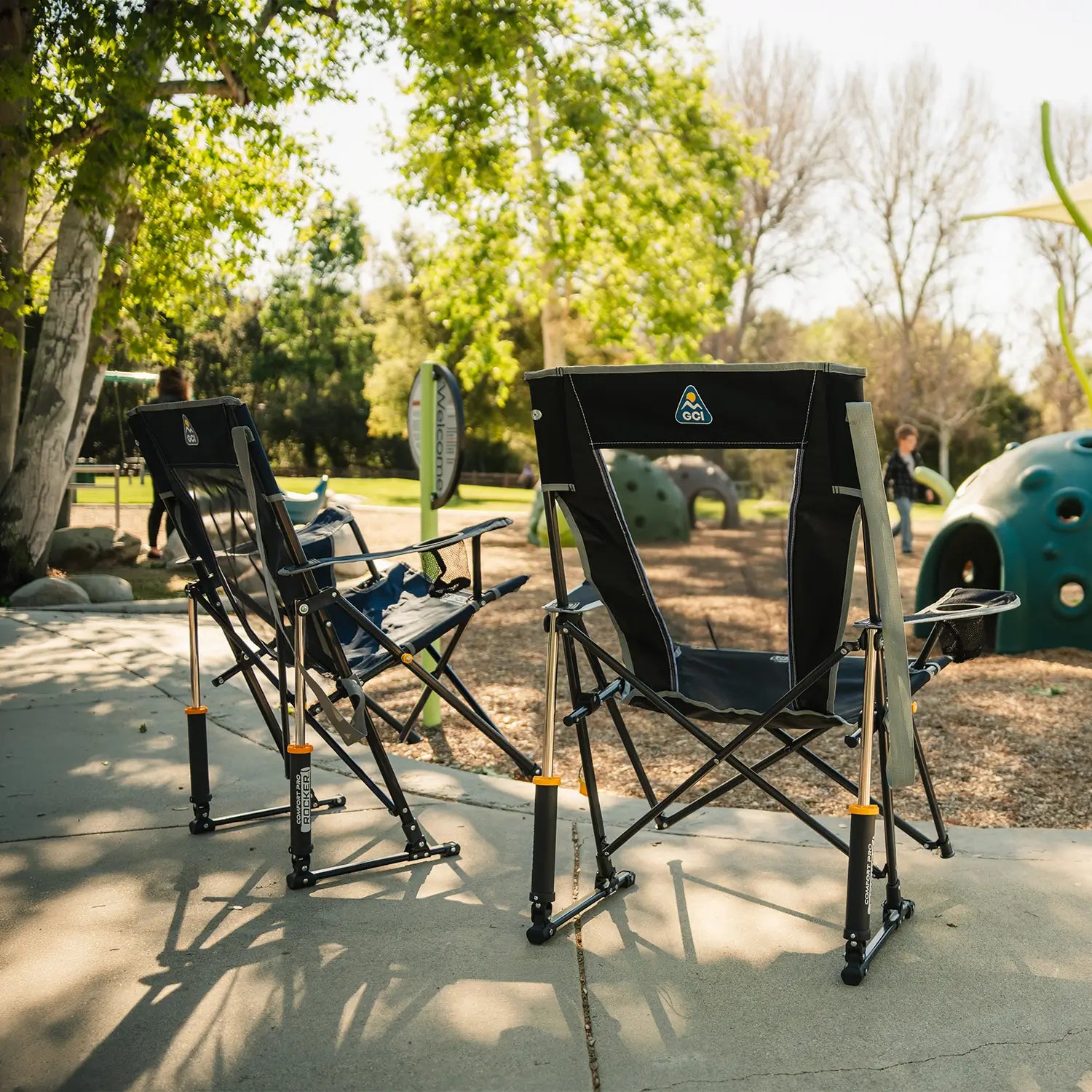 Heavy-Duty Freestyle Comfort Pro Rocker - Choice 375 - RoadTrip Rocker Smooth Motion Camp Chair Detail