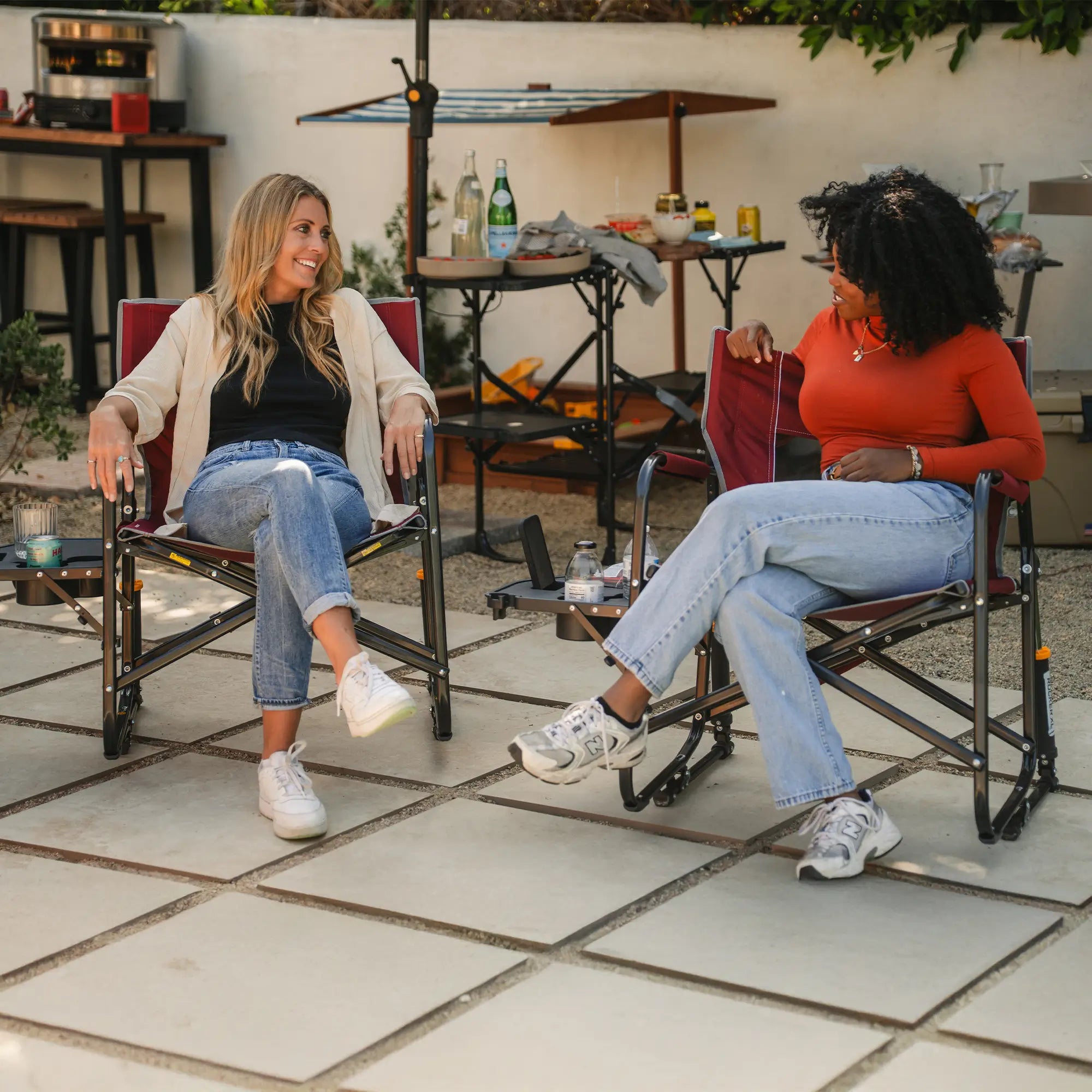 Luxury Camp Freestyle Rocker XL with Side Table - Choice 836 - RoadTrip Rocker Smooth Motion Camp Chair Detail