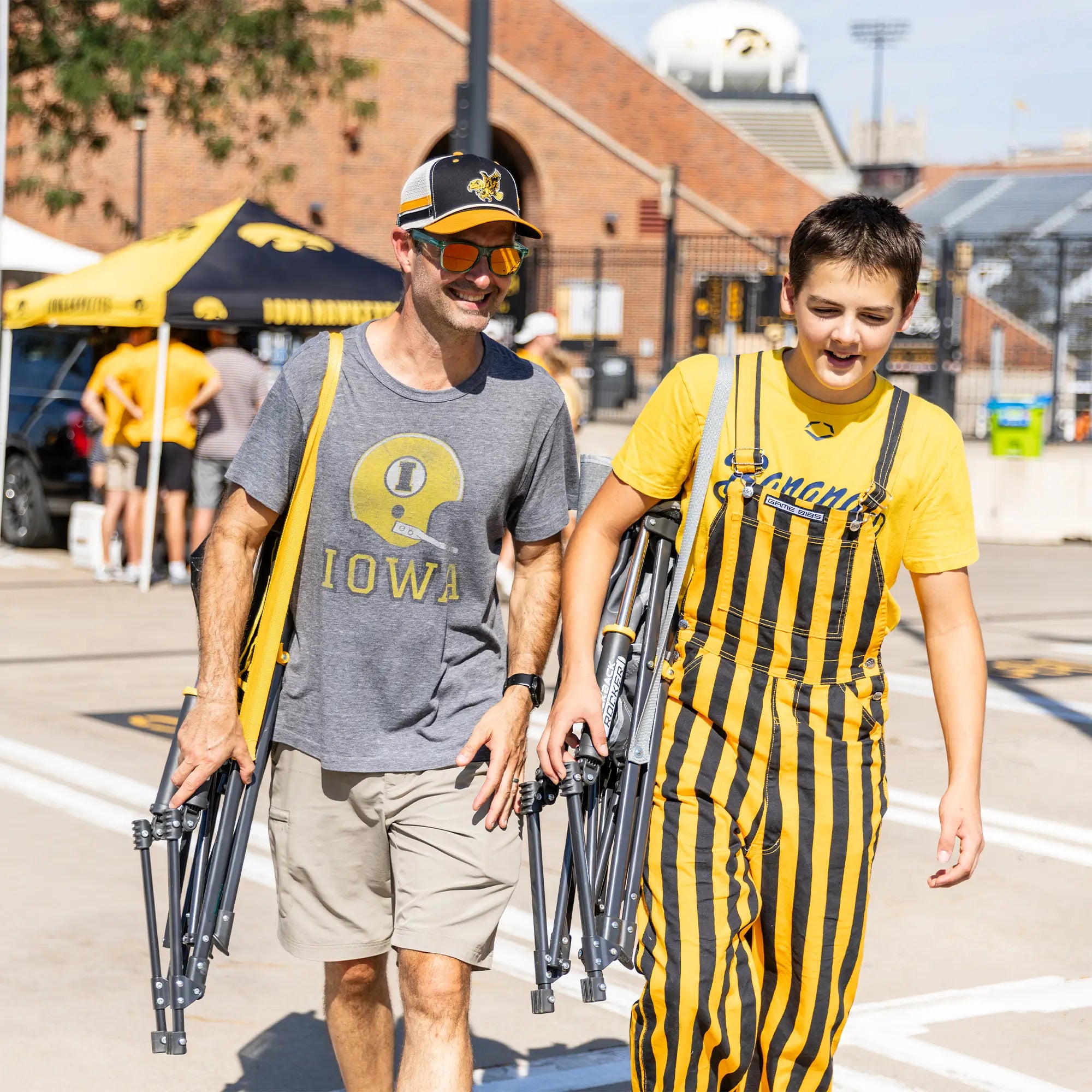 Heavy-Duty Freestyle College Comfort Pro Rocker - Iowa Hawkeyes - Choice 249 - Freestyle Rocker Portable Outdoor Folding Chair Detail