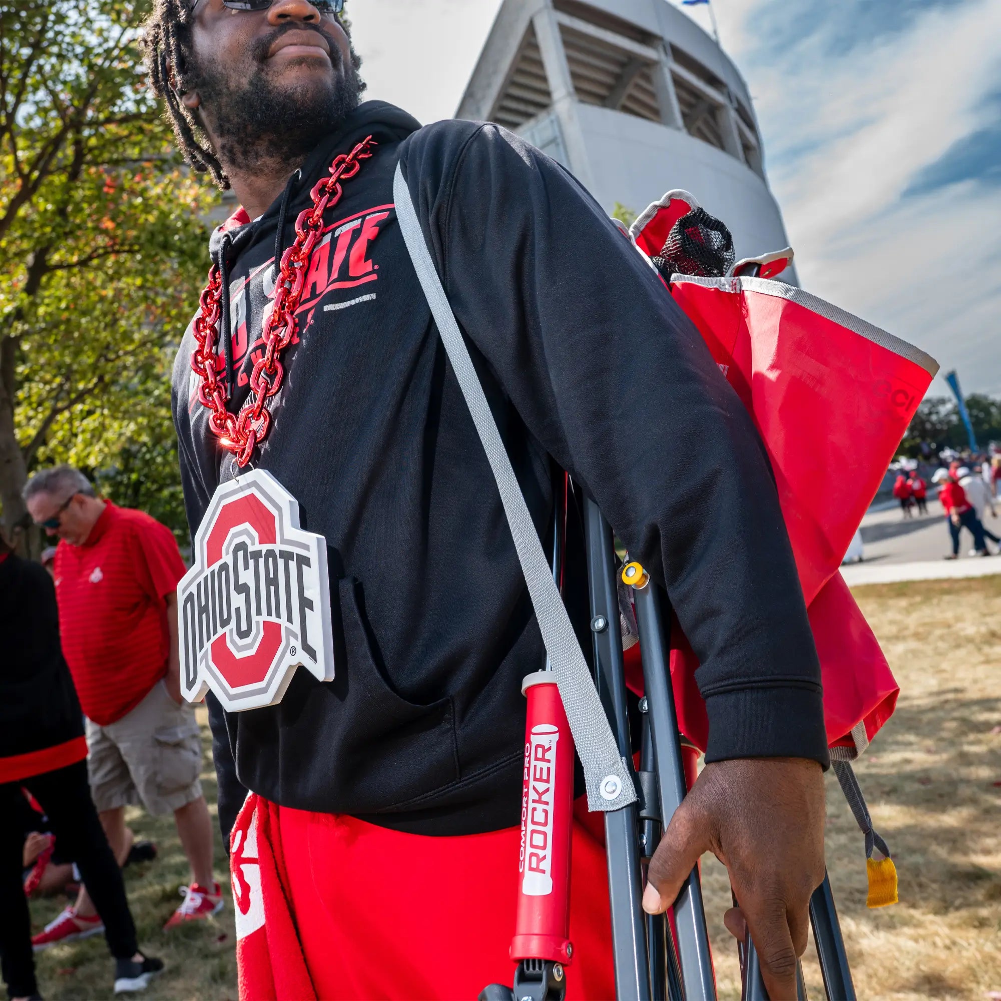Smooth Motion College Comfort Pro Rocker - Ohio State Buckeyes - Choice 676 - Freestyle Rocker Portable Outdoor Folding Chair Detail